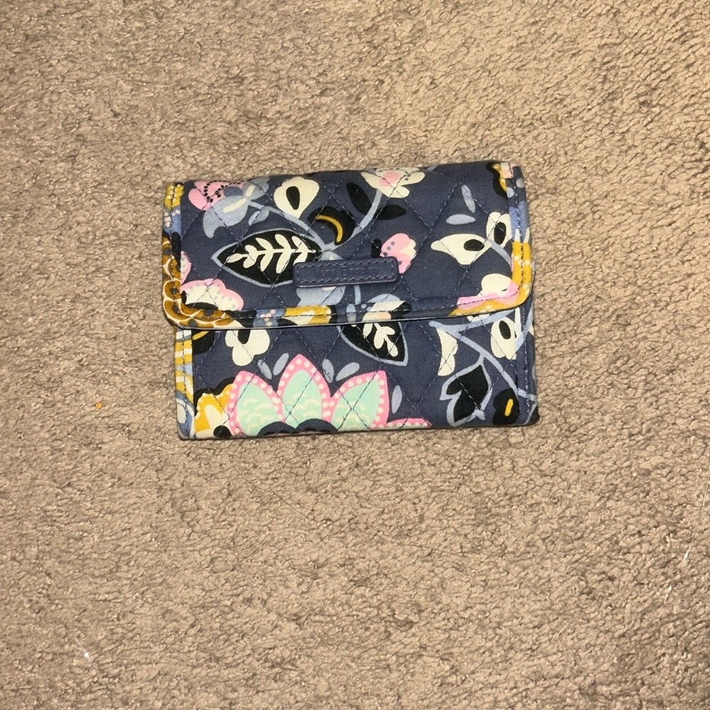Vera Bradley wallet
